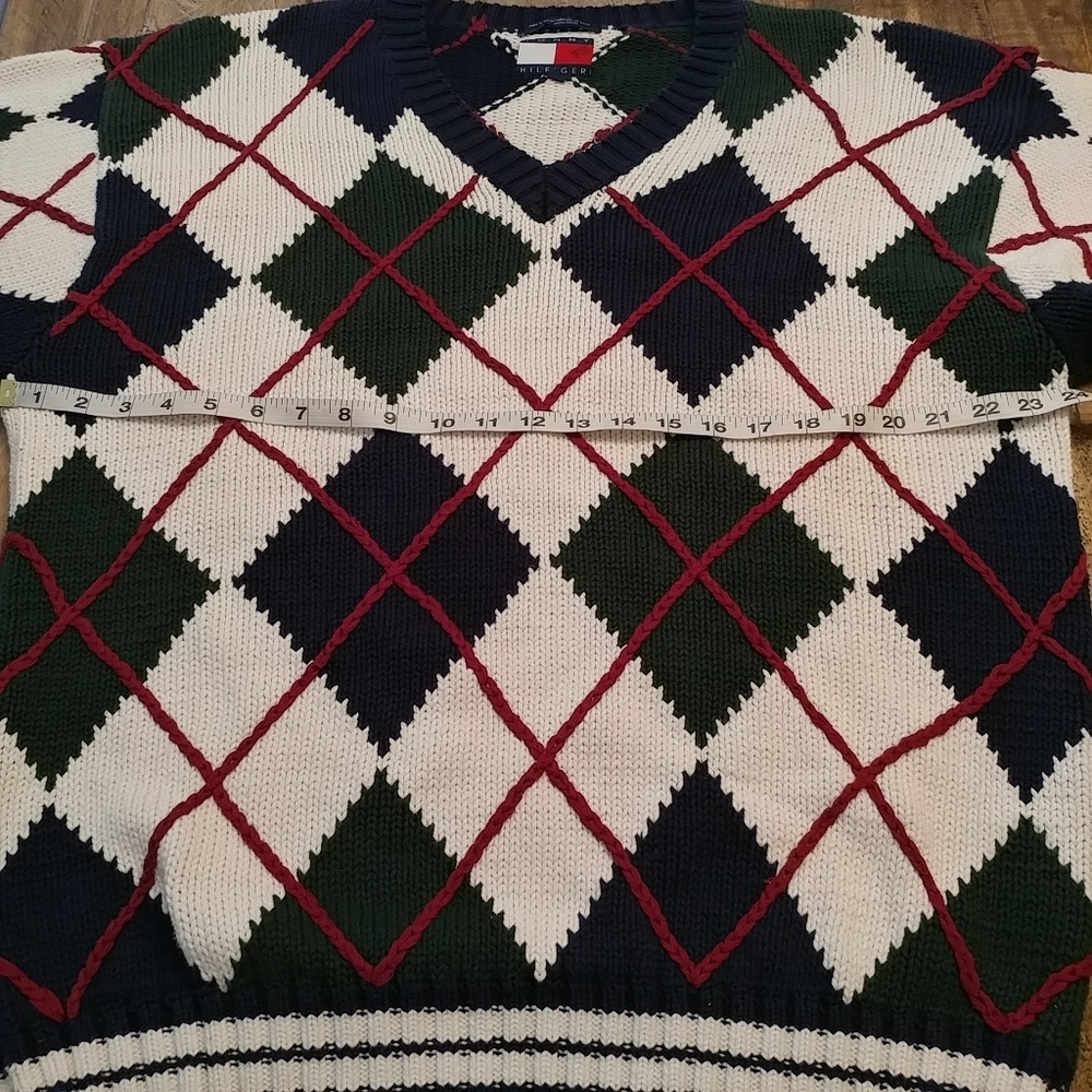 Tommy Hilfiger Heavyweight Argyle Knitted Sweater - Picture 3 of 8